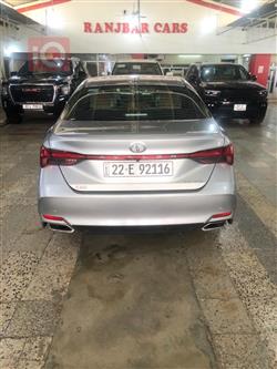 تويوتا أفالون